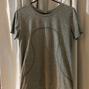 Lululemon swiftly tech short sleeve